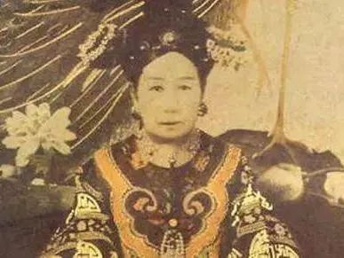 宫廷古法膏滋的百年秘密被他曝光！